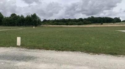 Terrain 574 m² à AVY