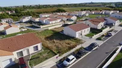 Terrain 450 m² à SAINTES